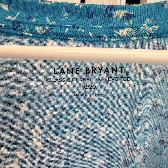 Lane Bryant blue v-neck tee -18/20 - Picture 3 of 7